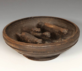 Chicha bowl depicting a group of animals
