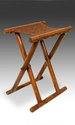 Early huchuang were much like this folding camp stool; lightweight and easy for traveling