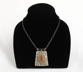 Locket with Tibetan 'Love Knot' motif