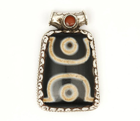 Dzi bead pendant