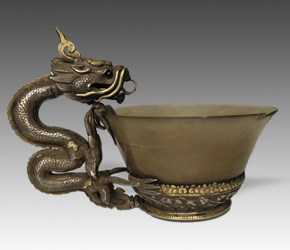 Jade teacup with dragon motif handle