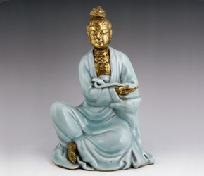 Seated Figure of Quan Yin
